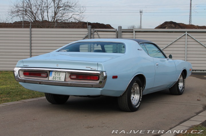 Dodge Charger 318 V8 REZERVACE 1972