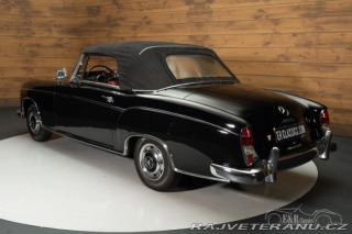 Mercedes-Benz 220 S Convertible 1957