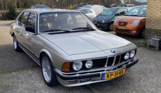 BMW 7 745i E23