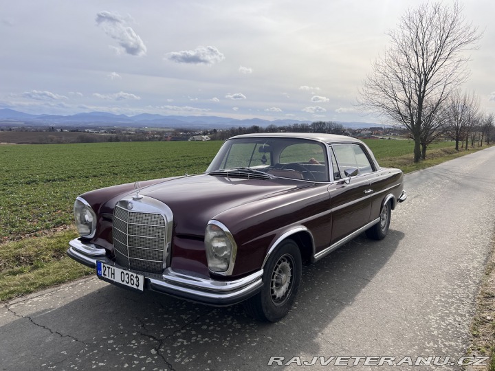 Mercedes-Benz 250 SE kupé 1965