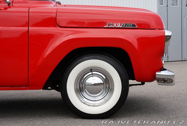 Ford F F-100 Custom Cab 1957