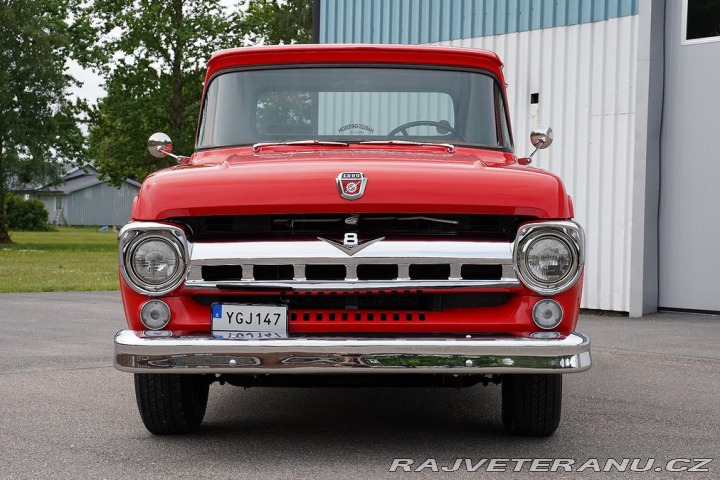 Ford F F-100 Custom Cab 1957