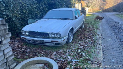 Jaguar XJ X300