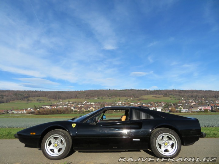 Ferrari 308 GTS Quattrovalvole 1985
