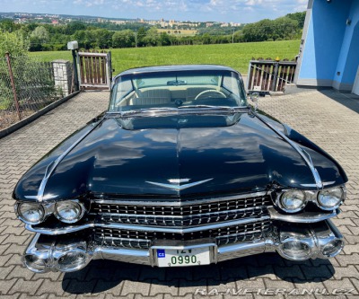 Cadillac DeVille coupe