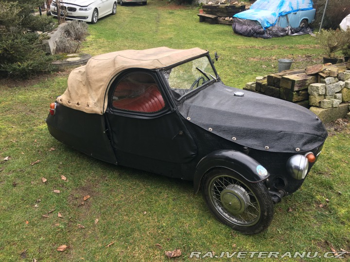 Velorex 16/250 invalidní motorová tříkol 1961