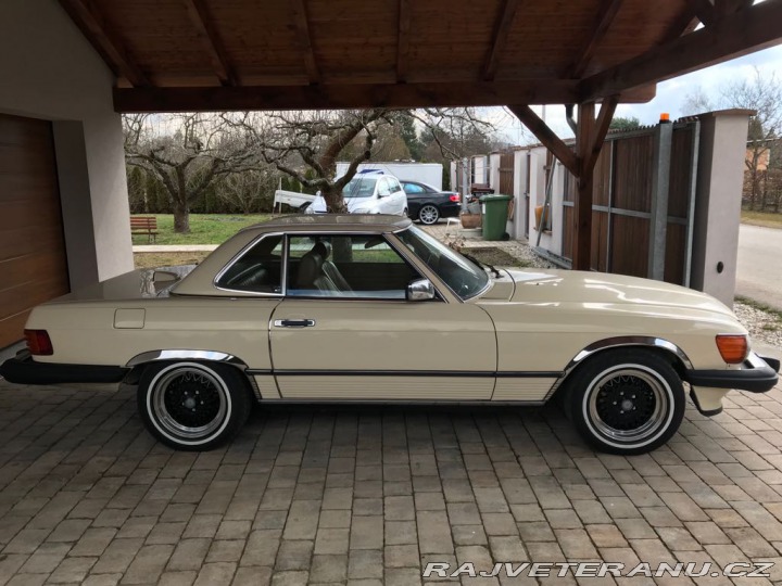 Mercedes-Benz SL 560 R107 1986