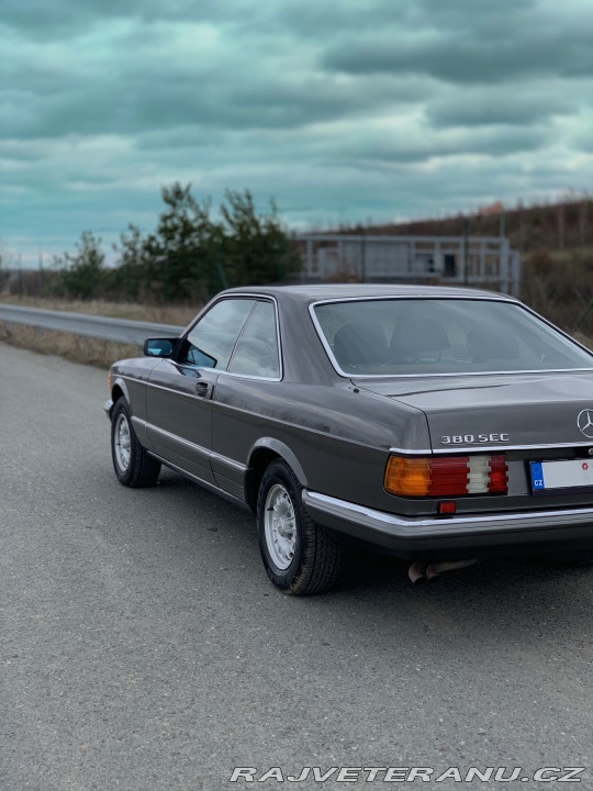 Mercedes-Benz 380 W126 380sec 1983