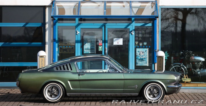 Ford Mustang Fastback 1965