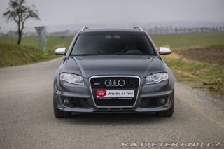 Audi RS4 B7 4.2 V8 2007