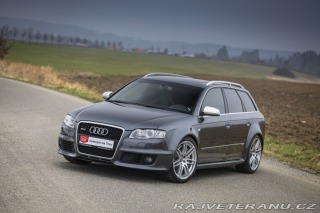 Audi RS4 B7 4.2 V8 2007