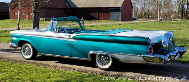 Ford Galaxie Sunliner 1959