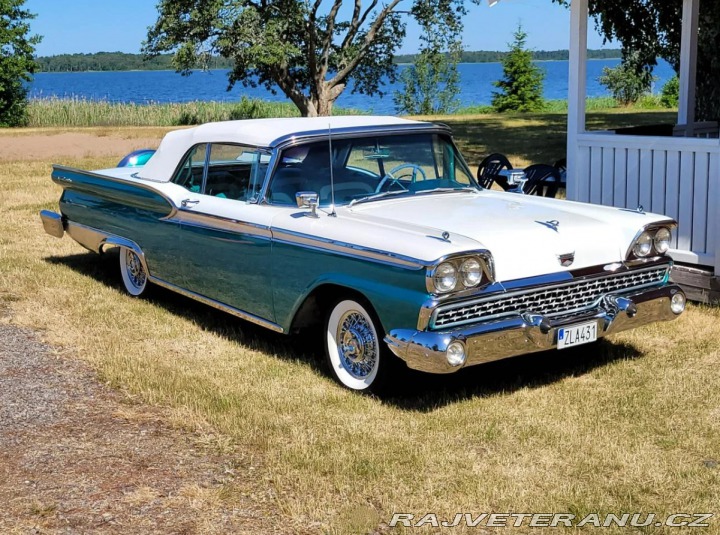 Ford Galaxie Sunliner 1959