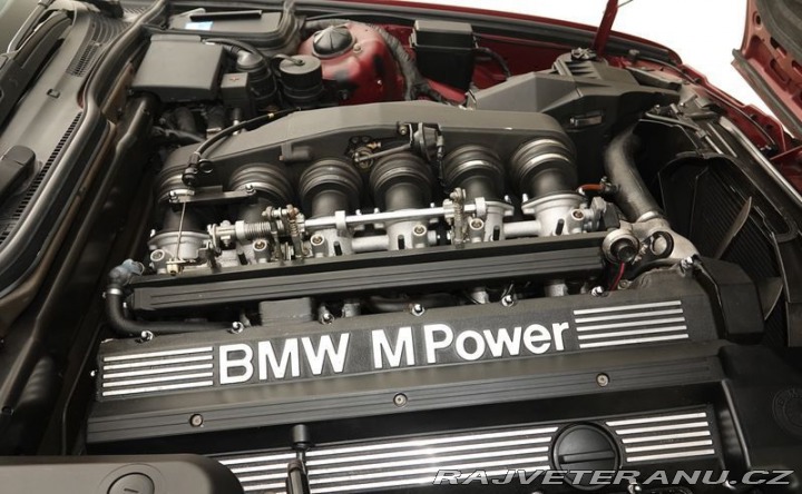 BMW M5 1992