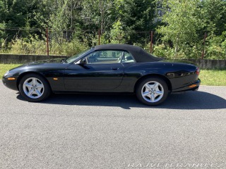 Jaguar XK8 convertible