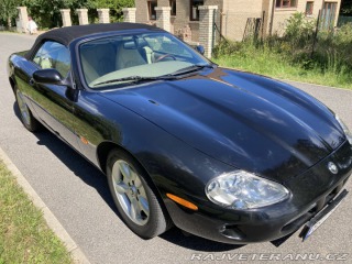 Jaguar XK8 convertible 1997