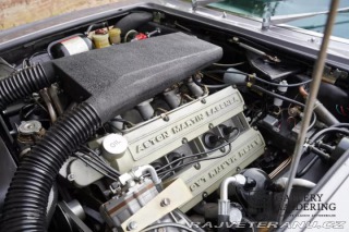 Aston Martin V8  1977