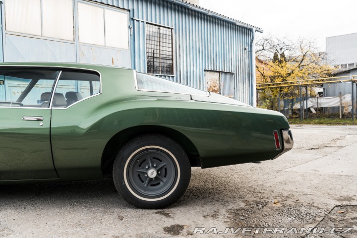 Buick Riviera 7.5L 1972