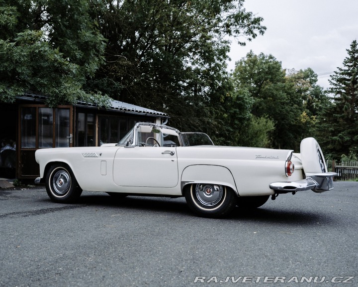 Ford Thunderbird 1956