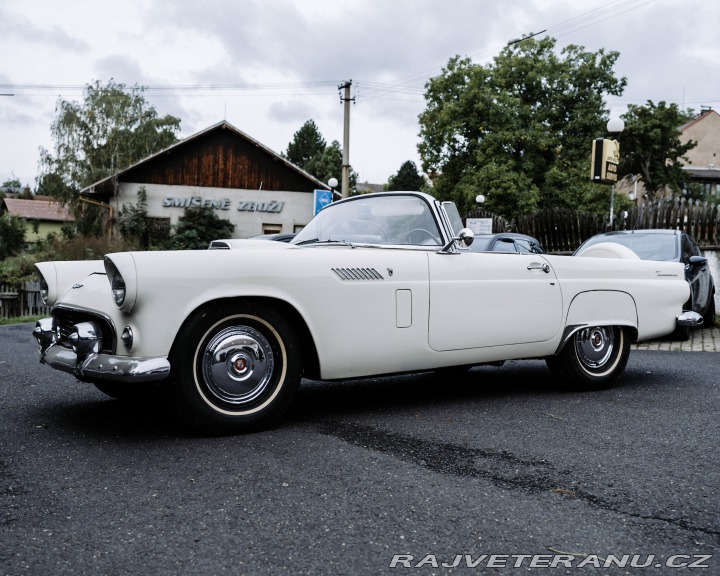 Ford Thunderbird 1956