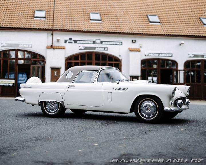 Ford Thunderbird 1956