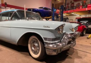 Cadillac Coupe de Ville 1957