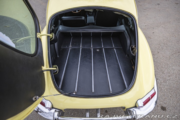 Jaguar E-Type 4.2L COUPE 2+2 1968