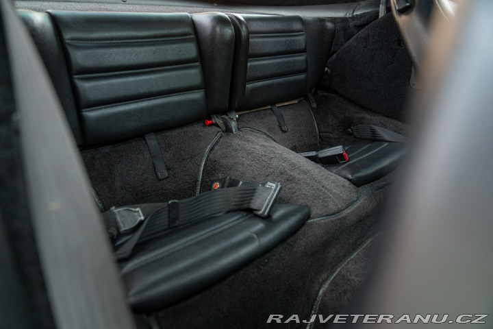 Porsche 911 Carrera 3.2 Cabrio G50 1988