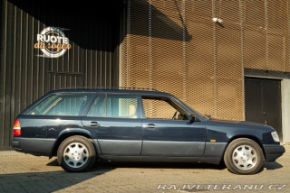 Mercedes-Benz 320 E320 Combi 7 Posti 1993