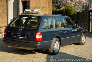 Mercedes-Benz 320 E320 Combi 7 Posti 1993