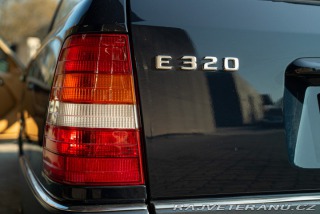 Mercedes-Benz 320 E320 Combi 7 Posti 1993