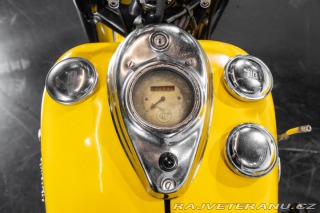 Ostatní značky Ostatní modely Indian Chief Roadmaster Sidecar 1950