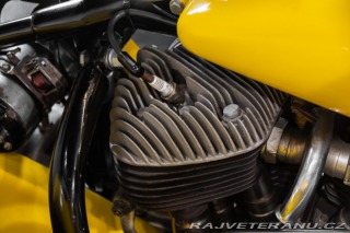 Ostatní značky Ostatní modely Indian Chief Roadmaster Sidecar 1950
