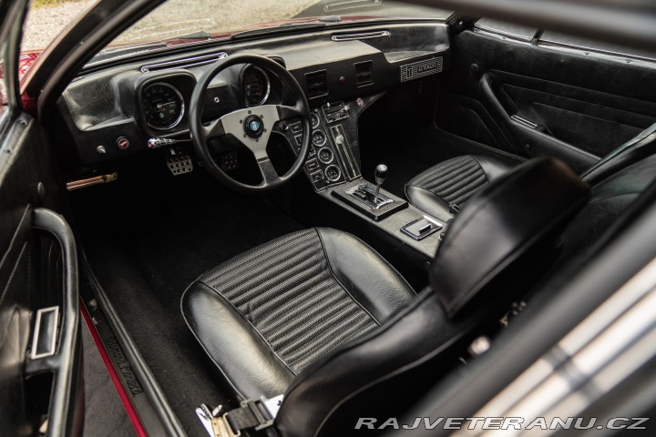 Ostatní značky Ostatní modely De Tomaso Pantera 1972