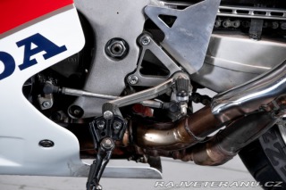 Honda VF VFR750- “RC 30” 1988