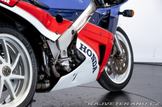Honda VF VFR750- “RC 30” 1988