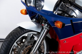 Honda VF VFR750- “RC 30” 1988