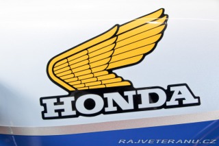 Honda VF VFR750- “RC 30” 1988