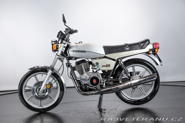 Ostatní značky Ostatní modely Gilera 200 T4 1980