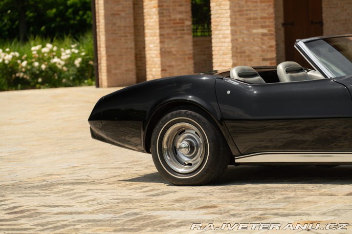 Chevrolet Corvette C3 Stingray 1975