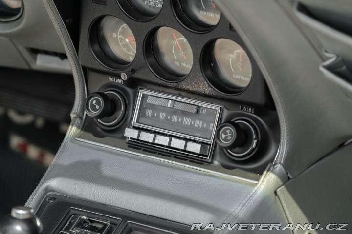Chevrolet Corvette C3 Stingray 1975