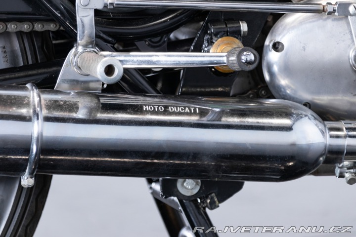 Ducati 350 Desmo 1972
