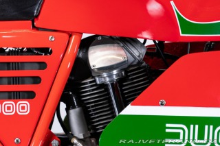 Ducati 900 MHR 900 Mike Hailwood Replica 1984