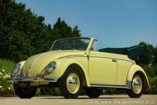Volkswagen Brouk Maggiolino Cabriolet Ovalino - By Karmann
