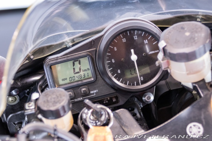 Yamaha Ostatní modely YZF-R7 OW-02 2001