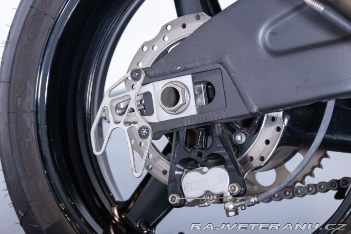 Yamaha Ostatní modely YZF-R7 OW-02 2001