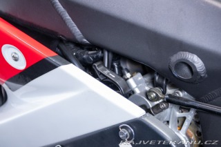Yamaha Ostatní modely YZF-R7 OW-02 2001