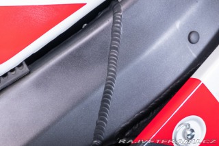Yamaha Ostatní modely YZF-R7 OW-02 2001
