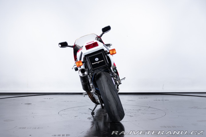 Honda VF RC45 (RVF750) 1994