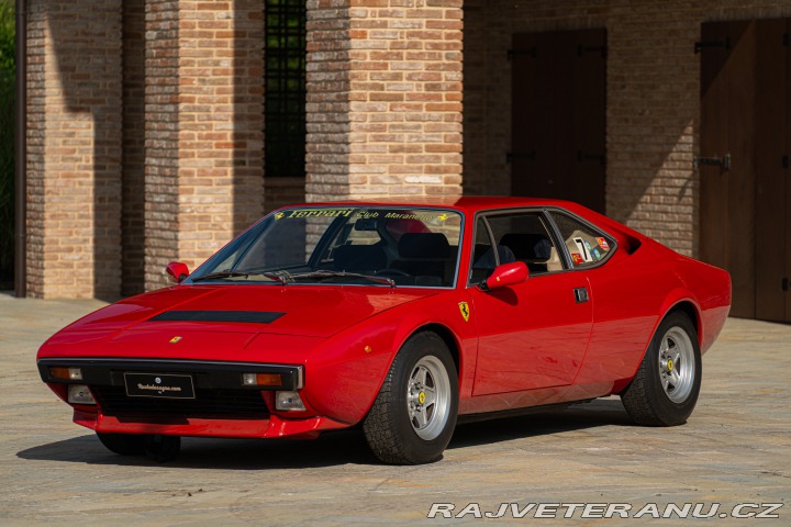 Ferrari Dino 308 GT4 1976